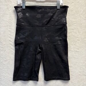 SPANX‎ Bike Shorts Women Sz Medium Camo High Waisted Black Compression